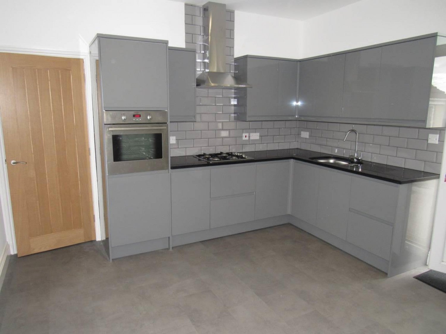 Flat Filton Road in Bristol