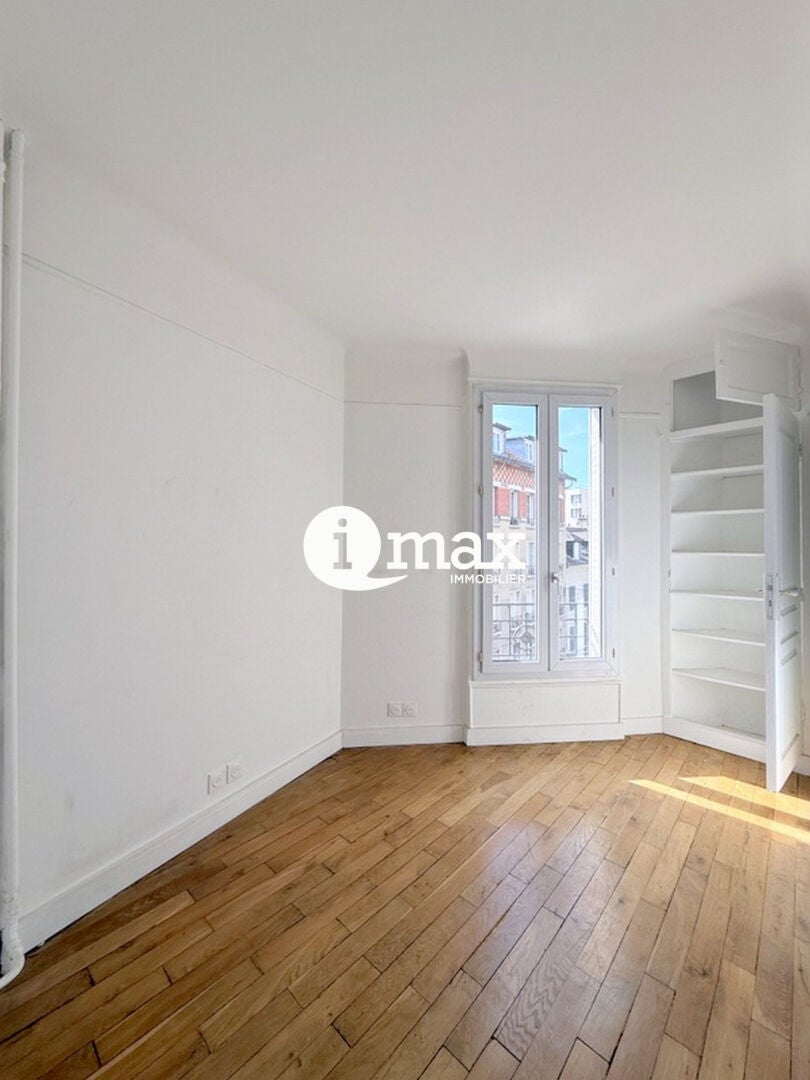 Flat Rue du Calvaire in Suresnes
