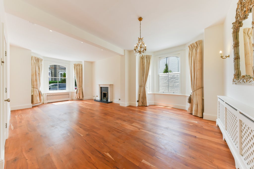 House Ringford Road in Greater London