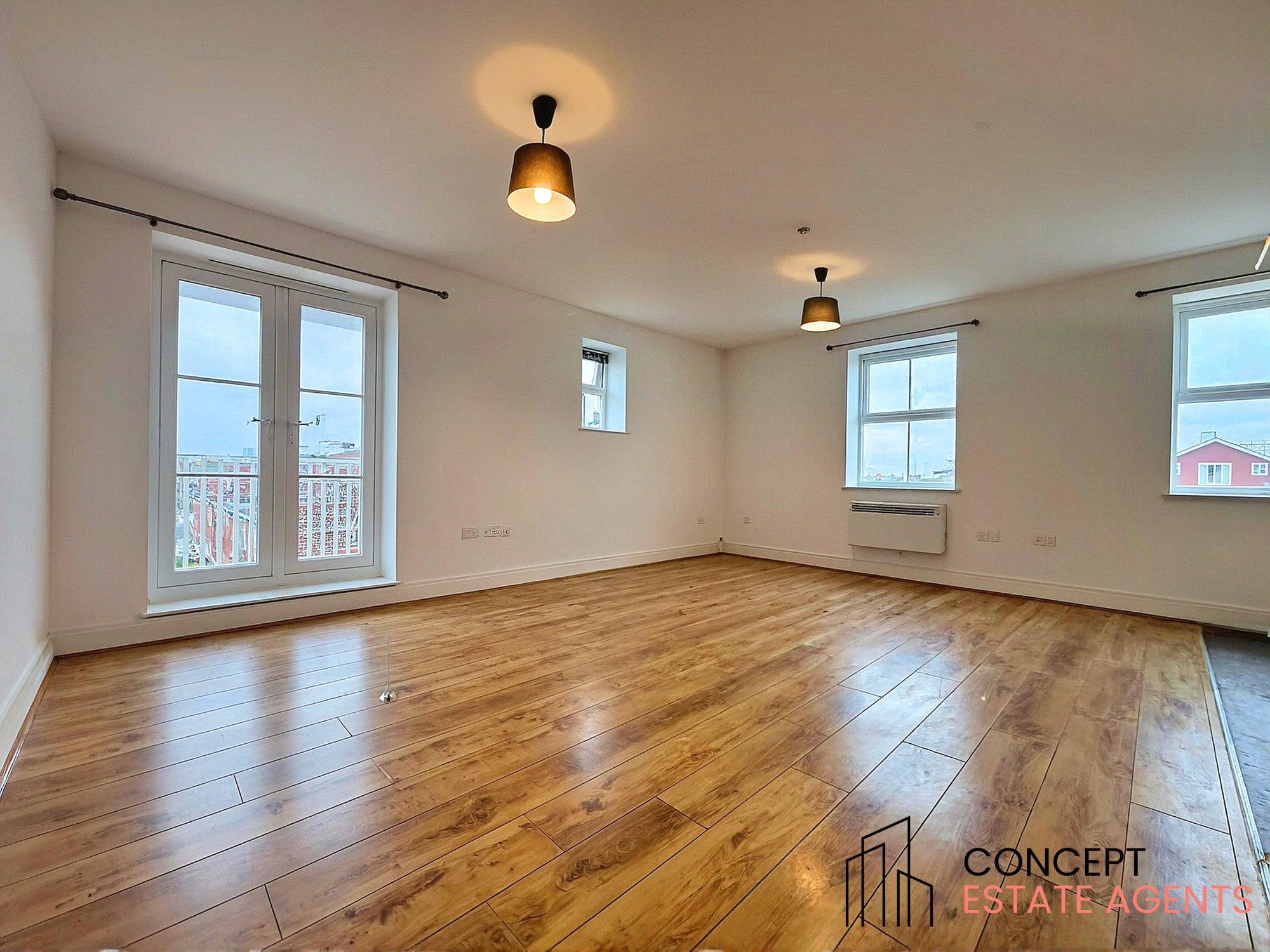 Flat Beaumont Drive in Greater London