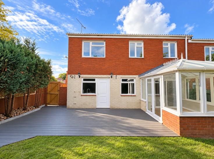 House Kingfisher Road in Hereford