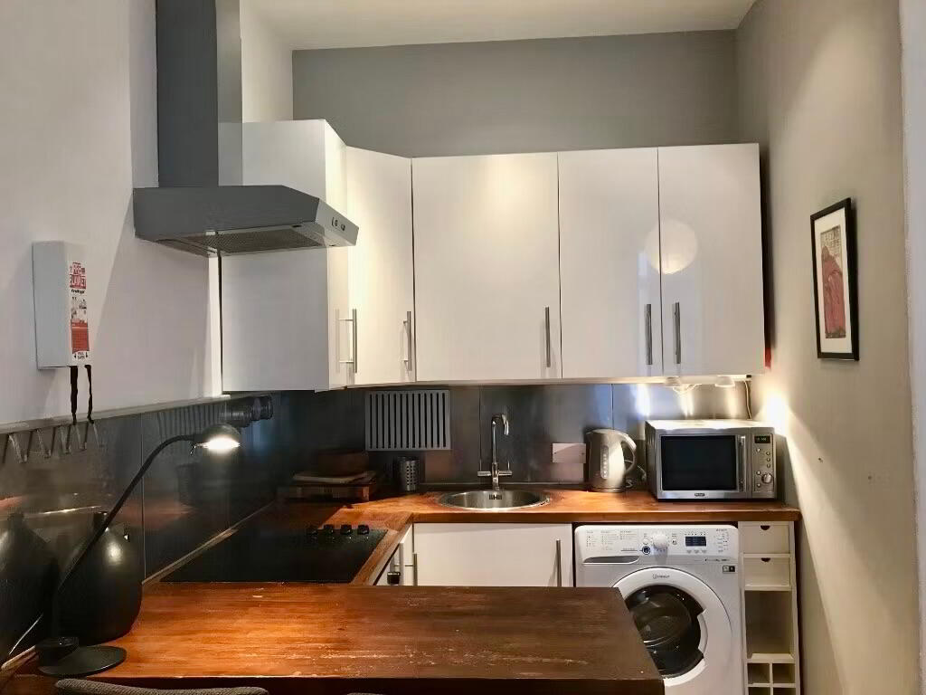 Flat New Mart Road in City of Edinburgh
