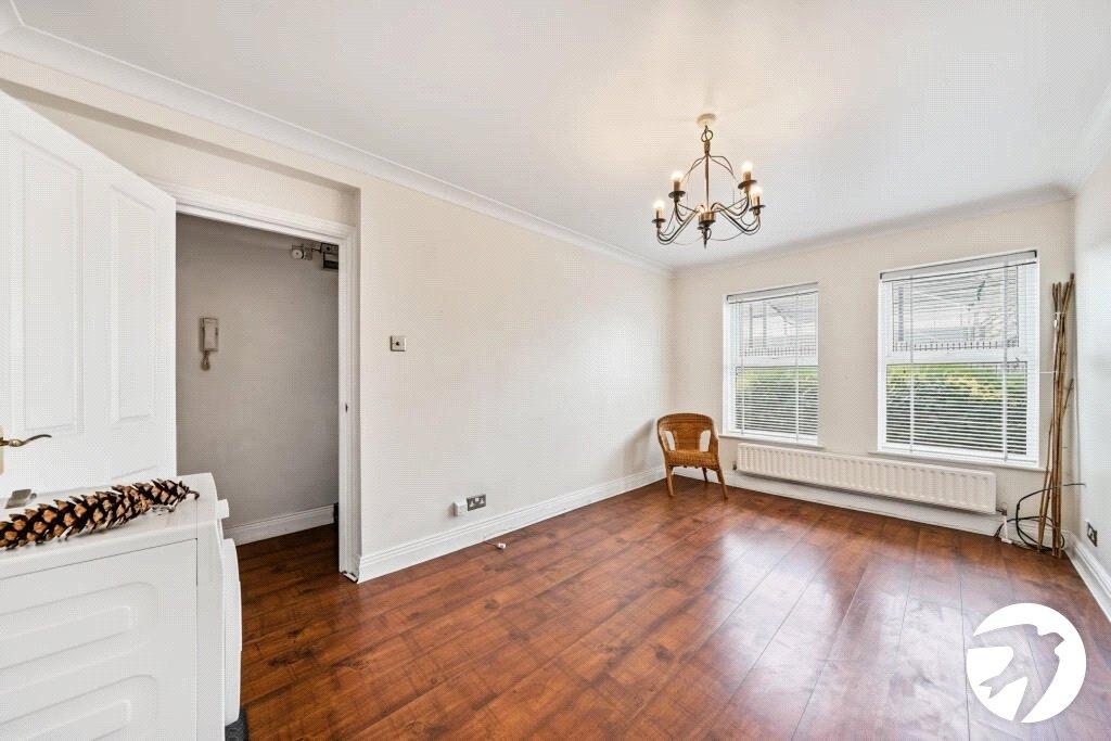 Flat College Road in Greater London