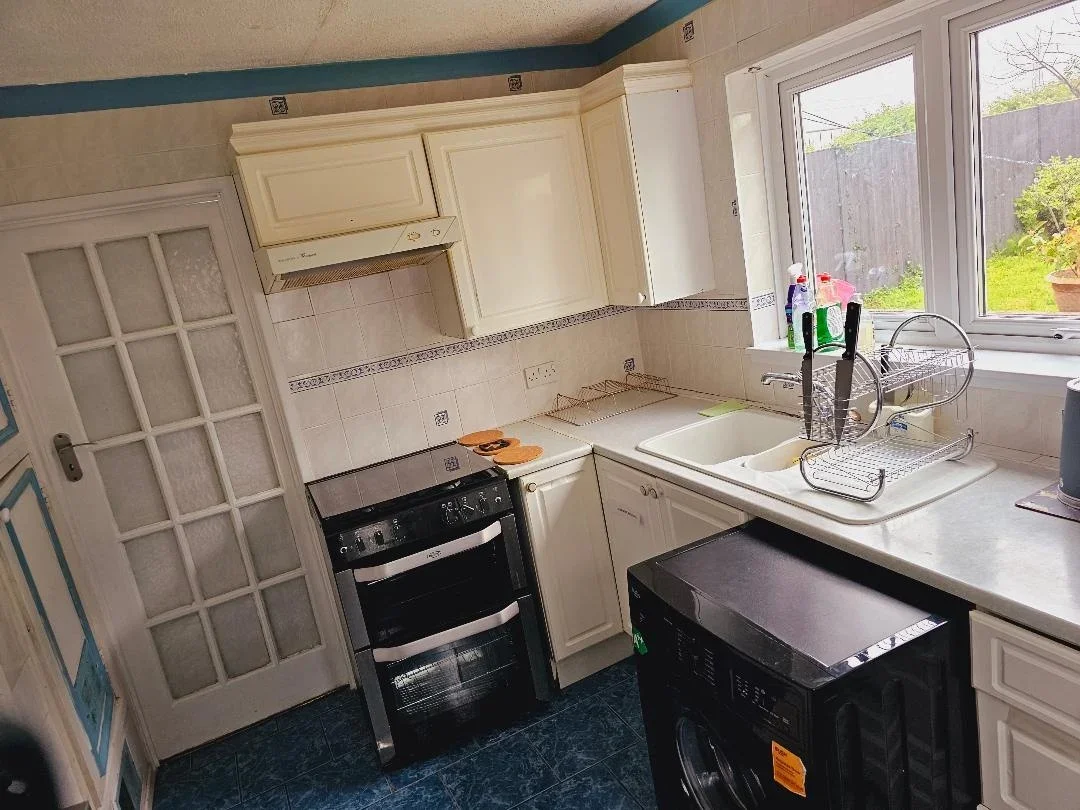 Room Bonnington Walk in Bristol