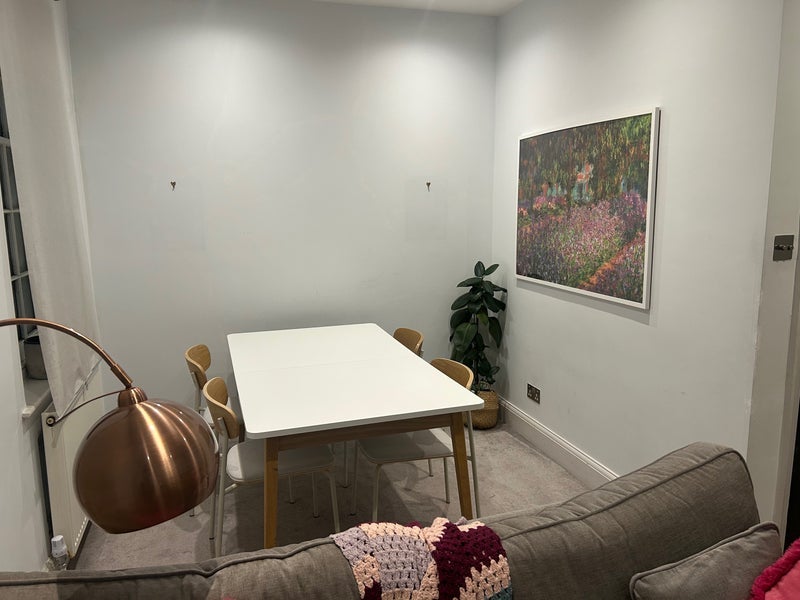 Room Swaby Road in Greater London