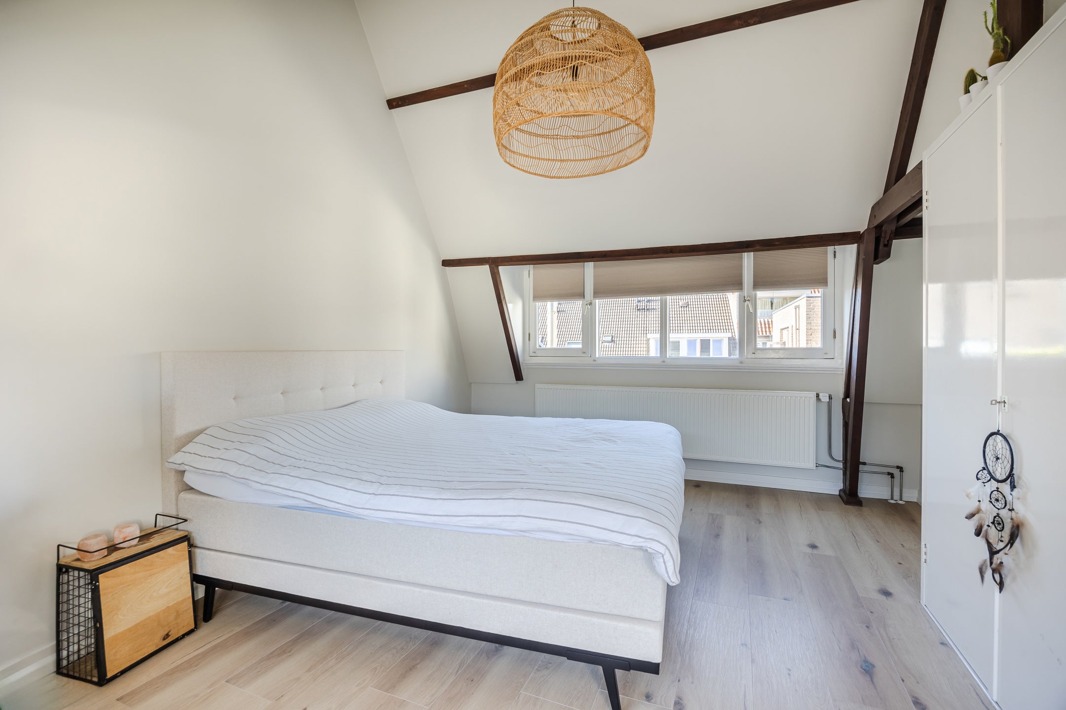 Tussenwoning te koop: Wijngaardstraat 17, Bergen Op Zoom
