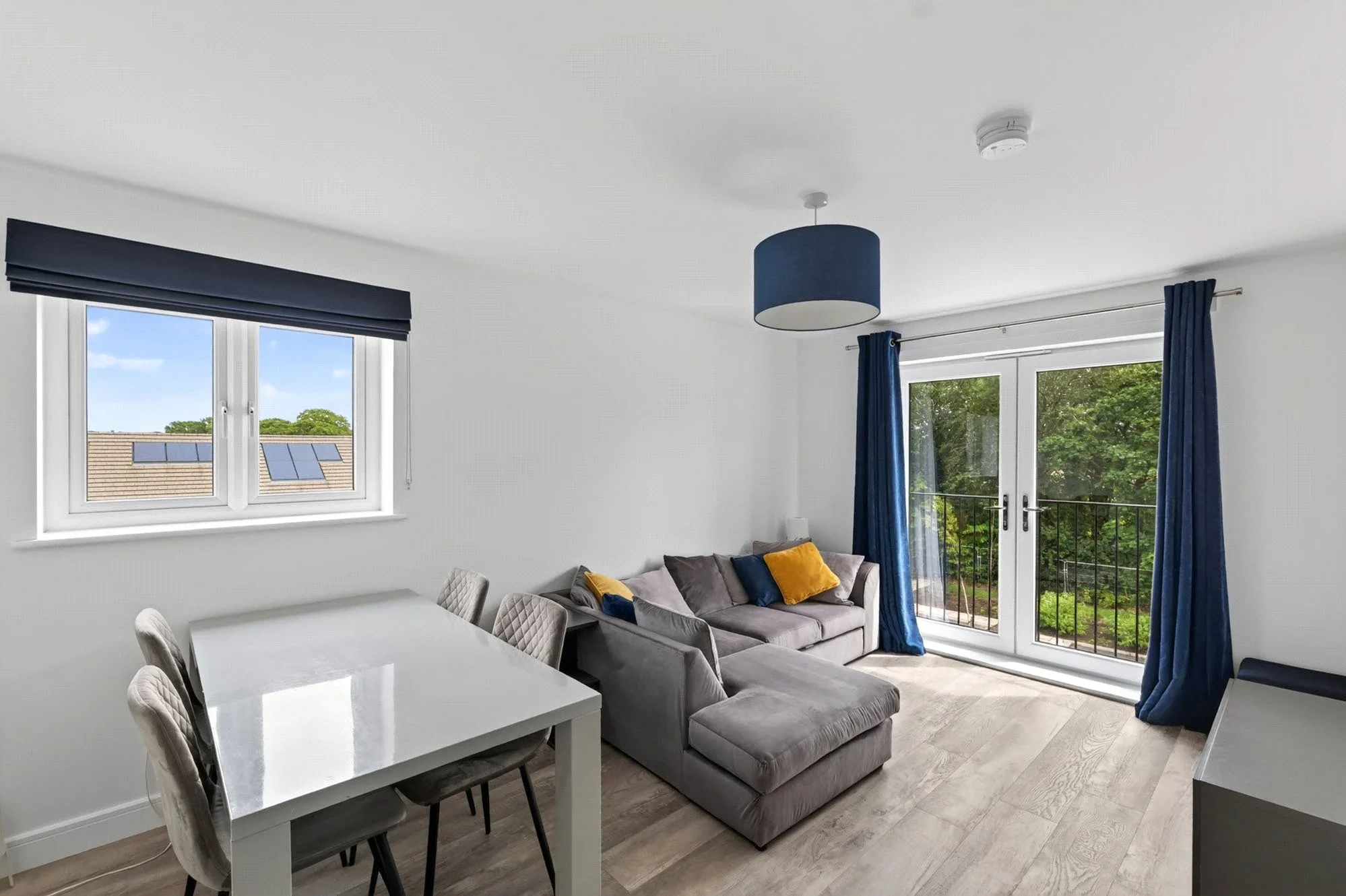 Flat Carswell Walk in City of Edinburgh