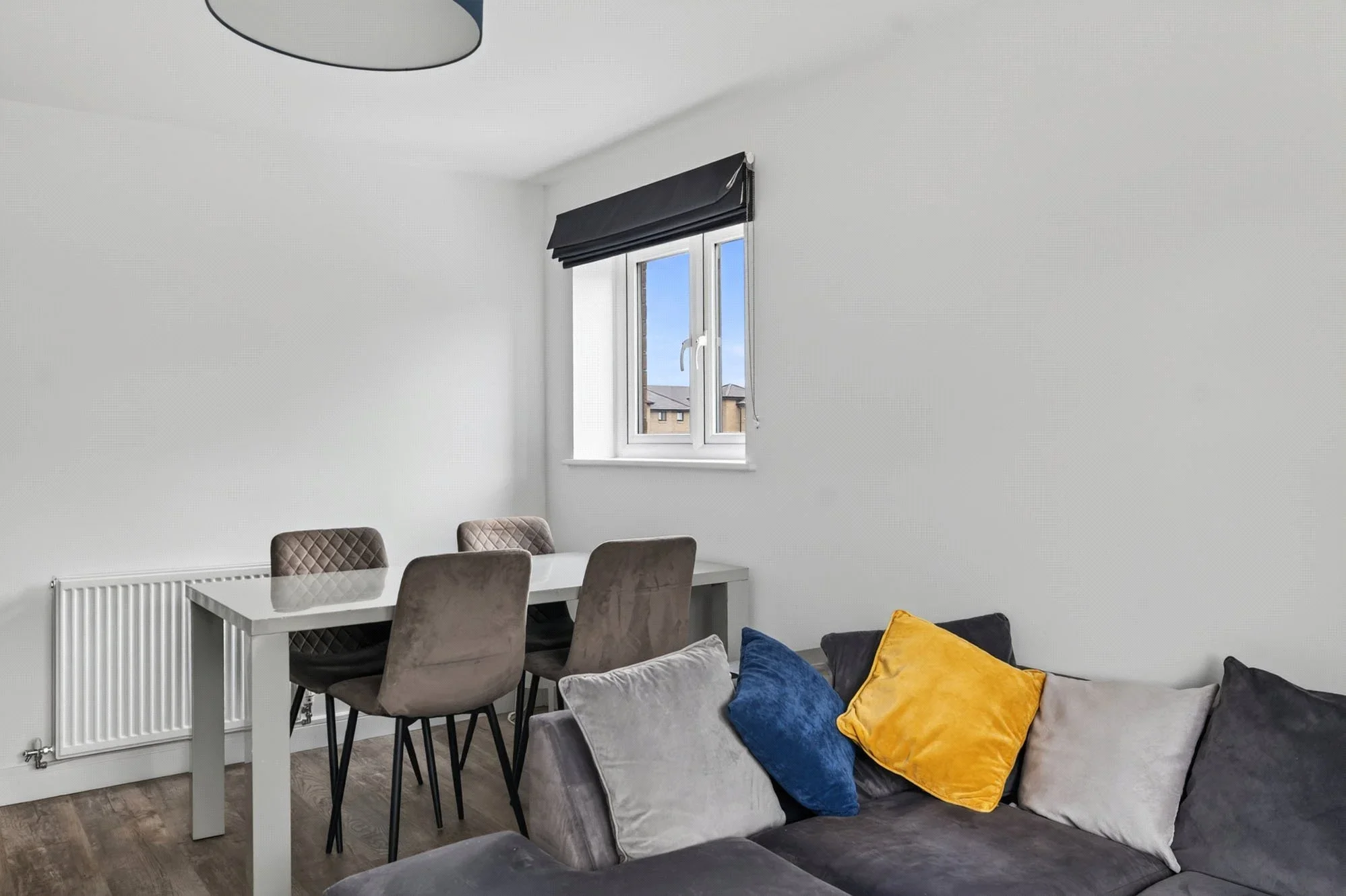 Flat Carswell Walk in City of Edinburgh