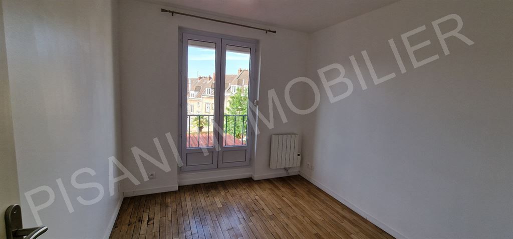 Appartement Place Jean Maridor à Le Havre