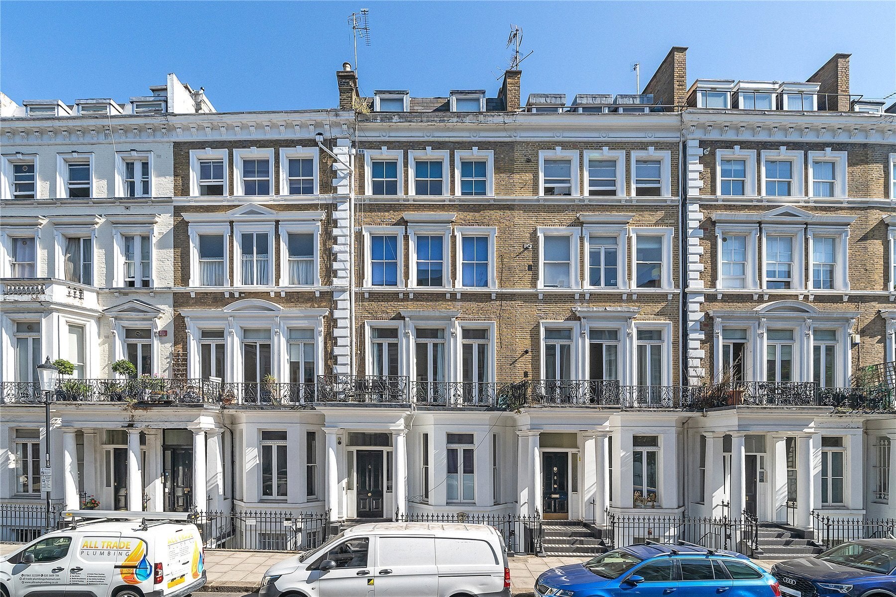 Flat Collingham Place in Greater London
