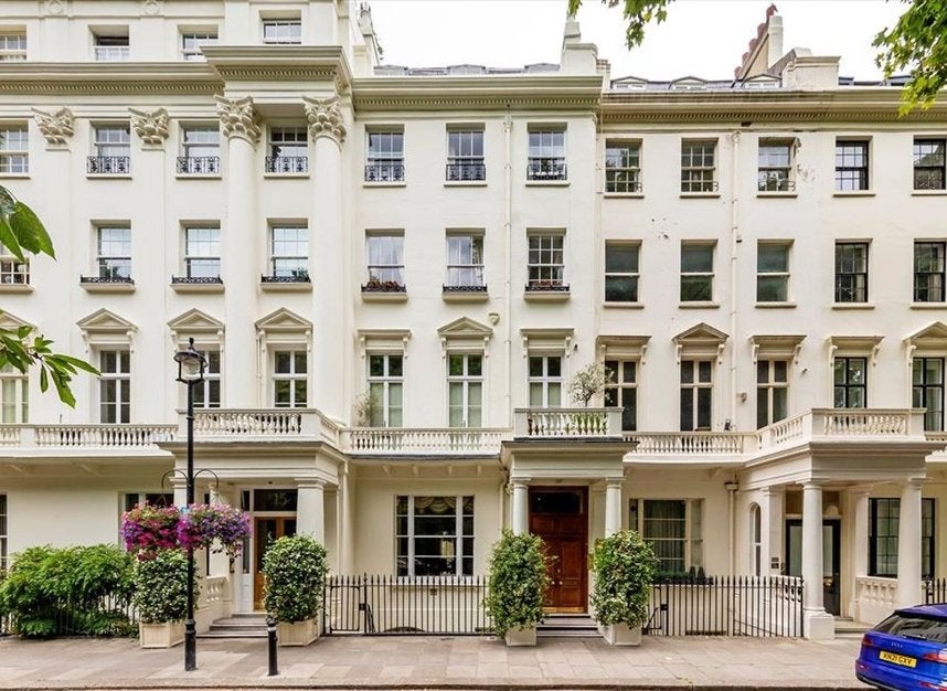 Flat Hyde Park Square in City of Westminster