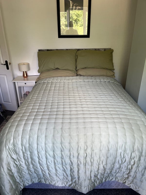 Room Shottery Close in Coventry
