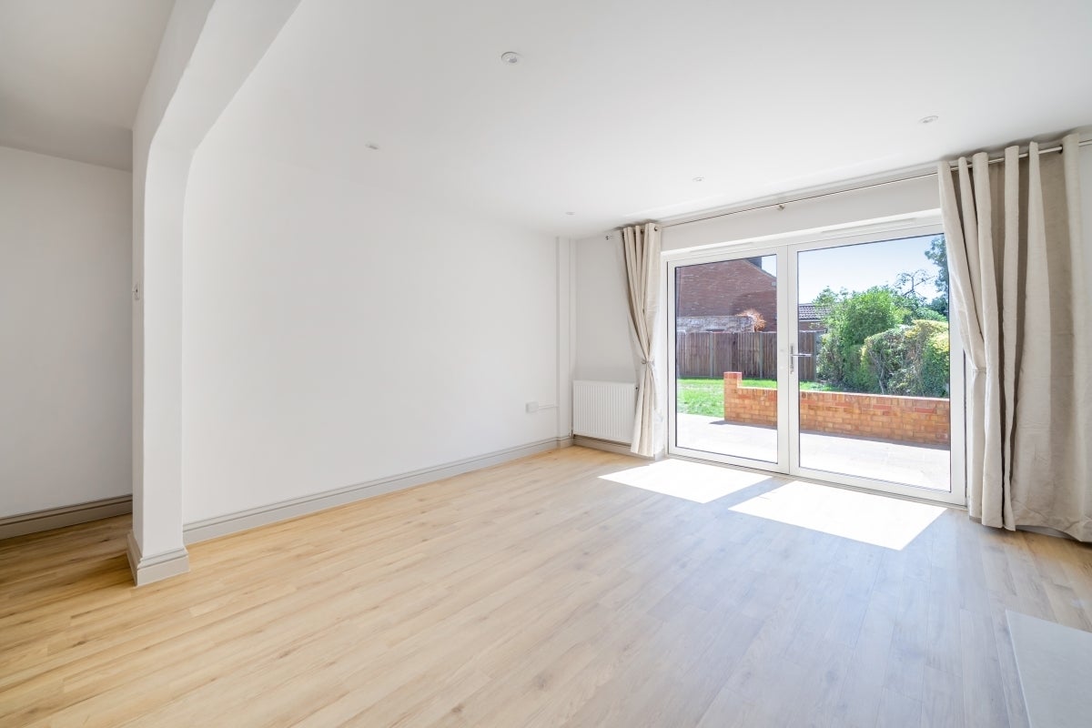 House Morris Way in St Albans