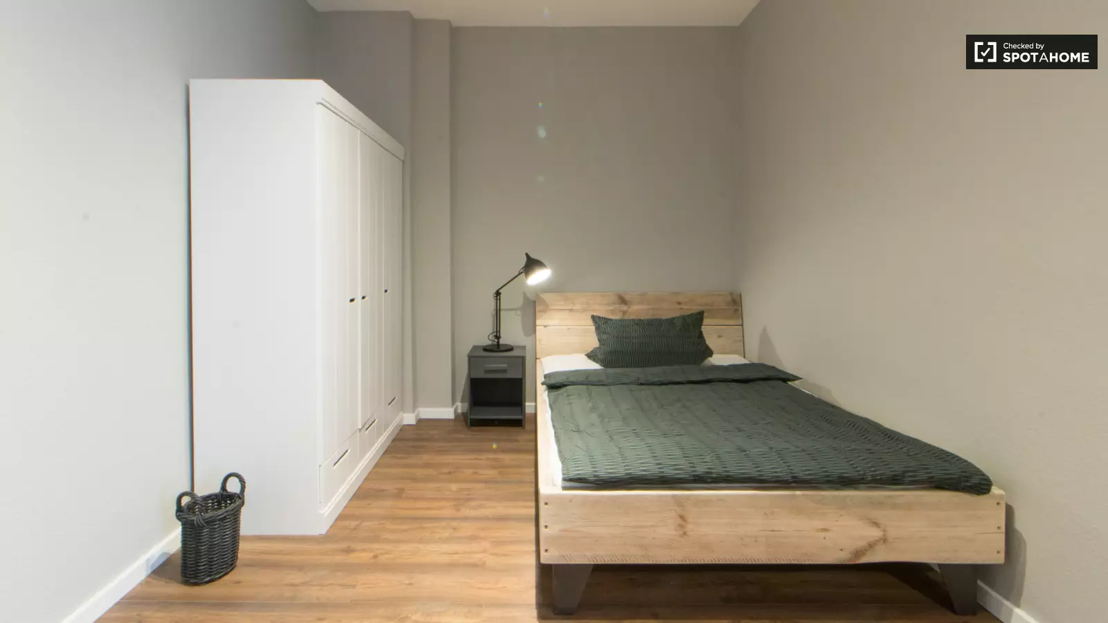 Wohnung Grünberger Straße in Berlin