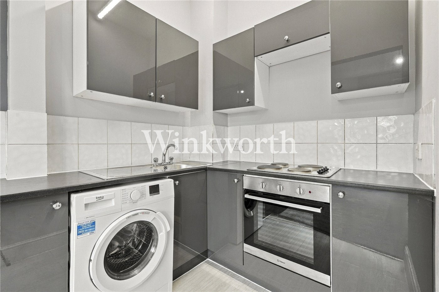 Flat Tottenhall Road in Greater London