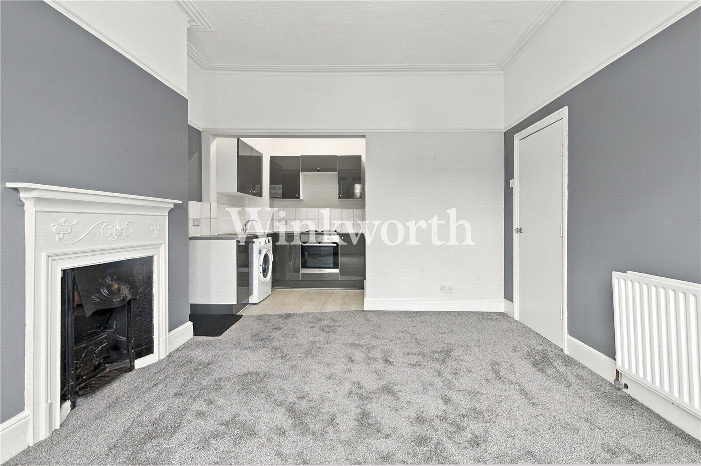 Flat Tottenhall Road in Greater London