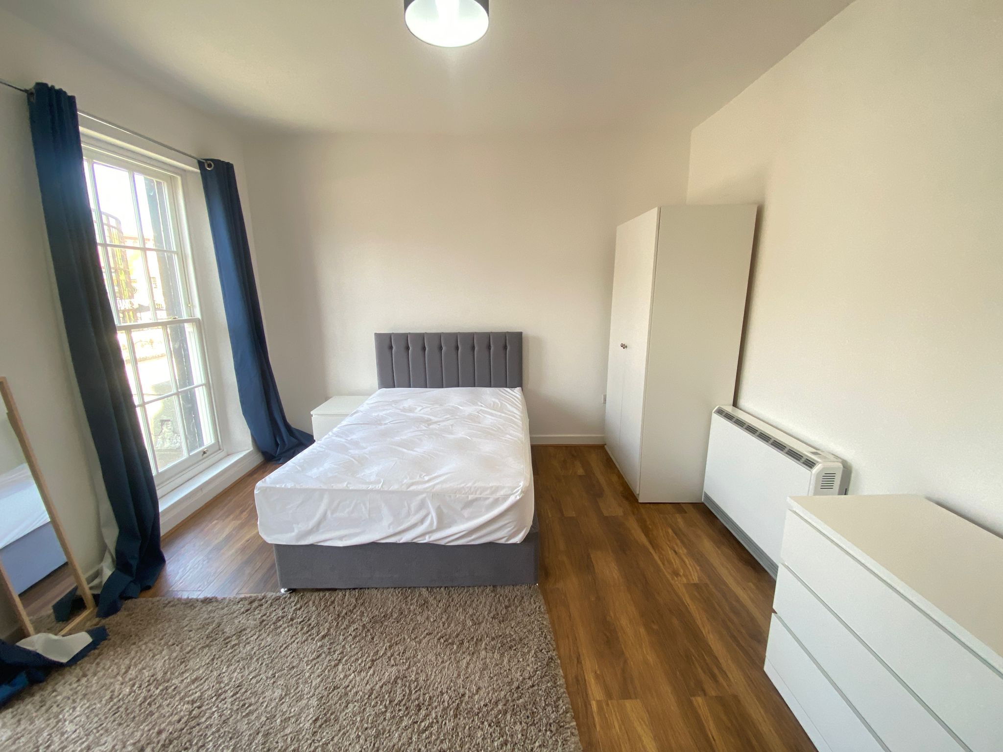 Room Camden High Street in Greater London