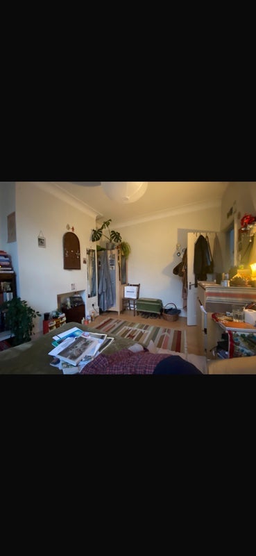 Room Sandmere Road in Greater London