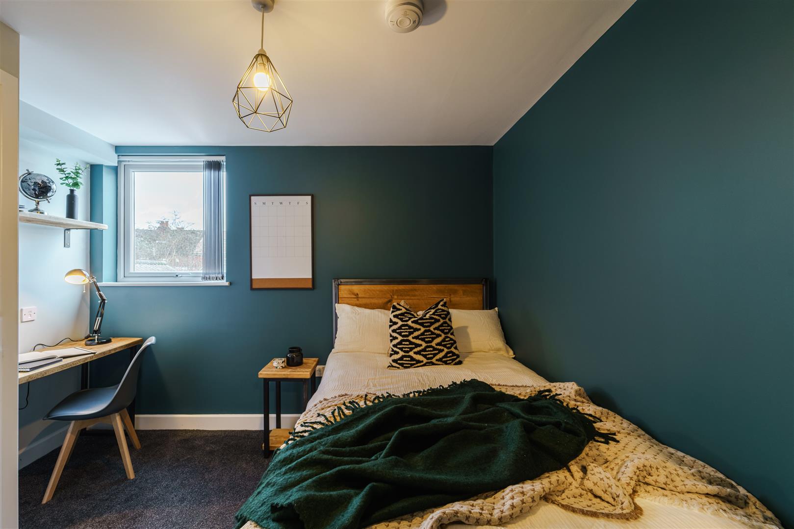 Room Marlborough Road in Coventry