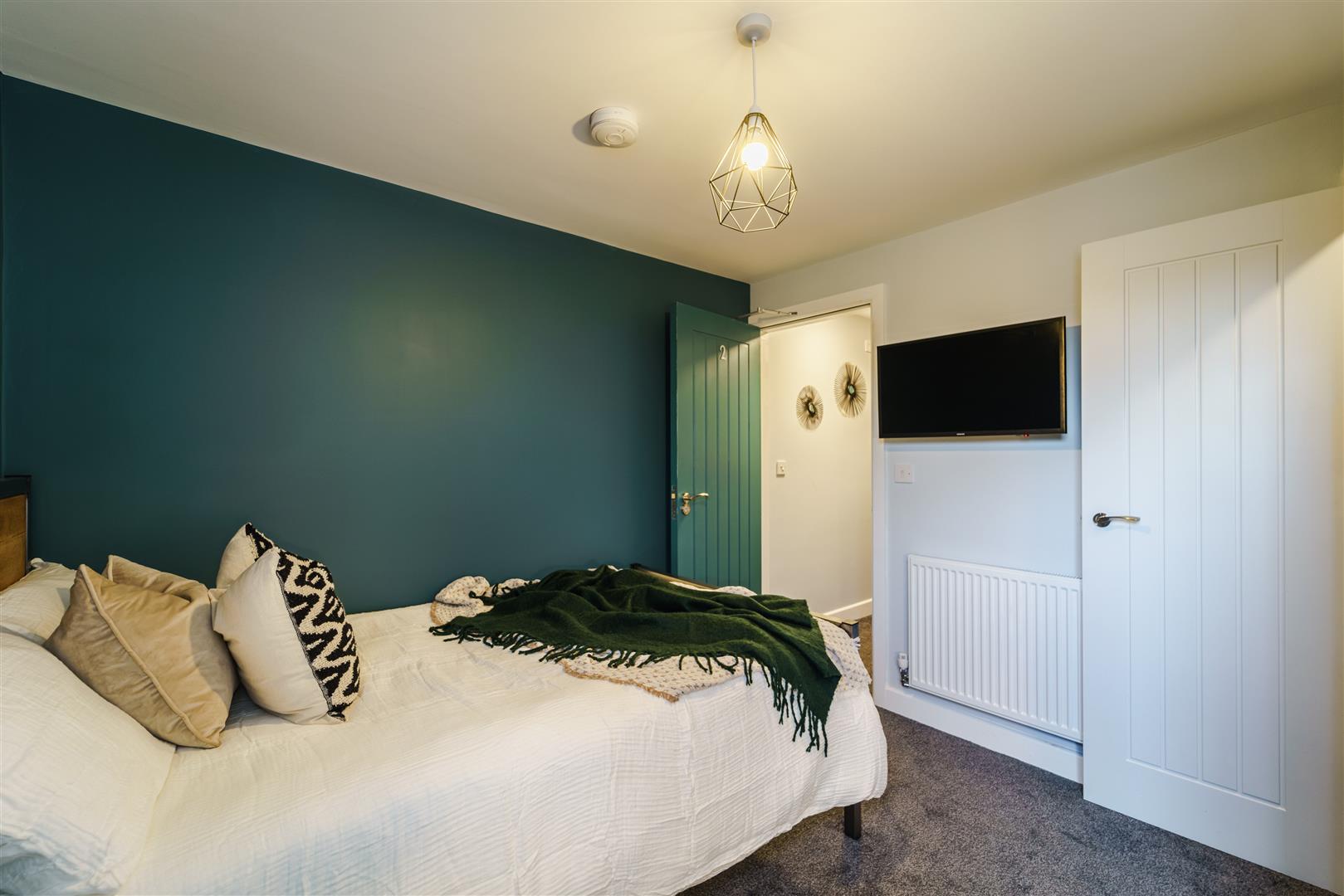 Room Marlborough Road in Coventry