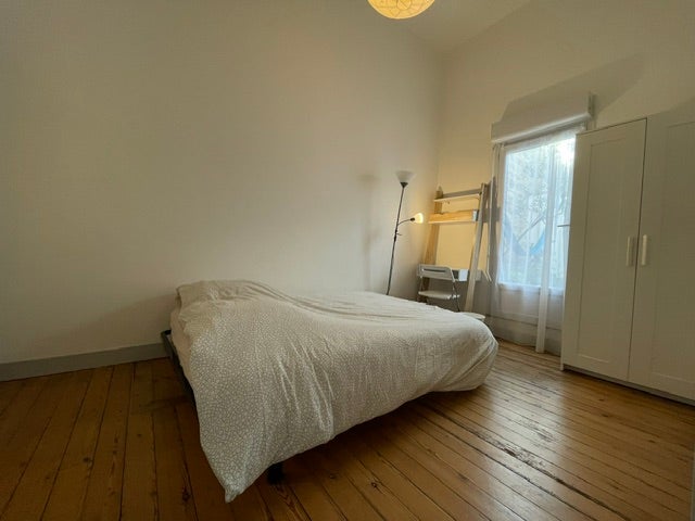 Chambre Rue des Treilles à Libourne