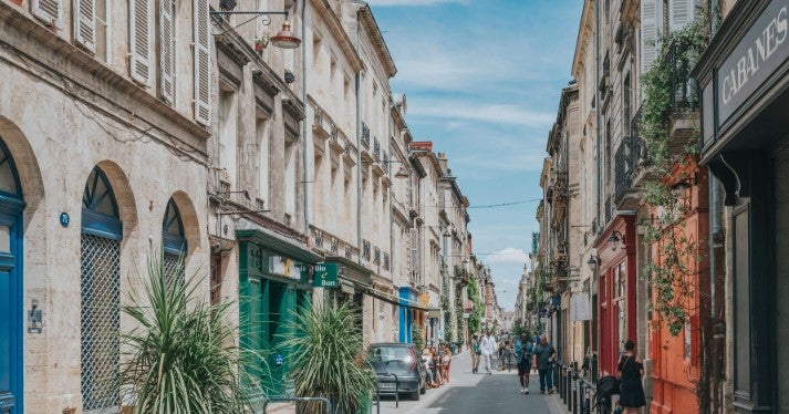 Room Rue des Treilles in Libourne