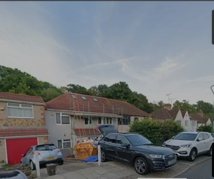 Flat Martens Avenue in Greater London