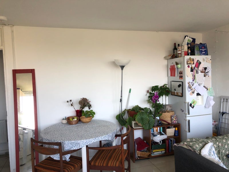 Room Ebley Close in Greater London