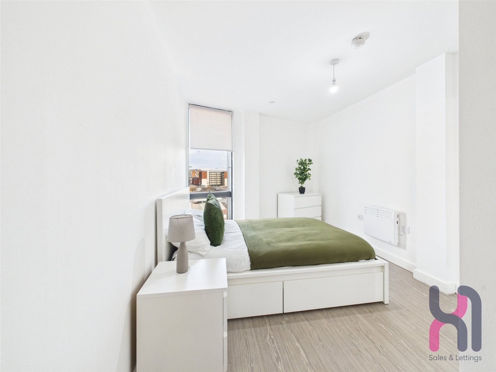 Flat M5 in Hallen