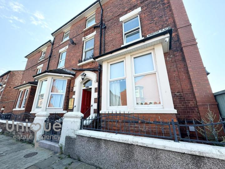 Flat Windsor Terrace in Borough of Wyre