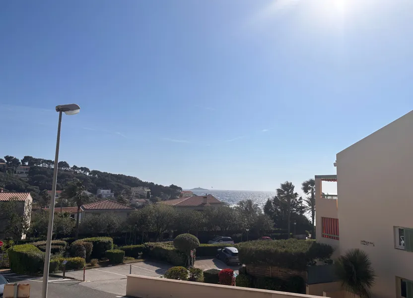 Flat Chemin Olive in Sanary-sur-Mer