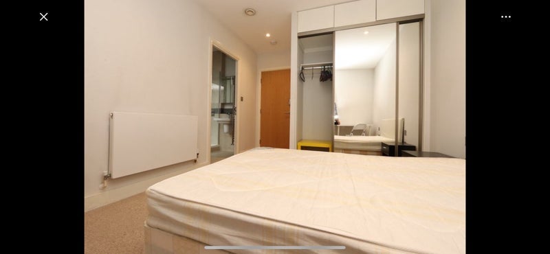 Room Holloway Road in Greater London
