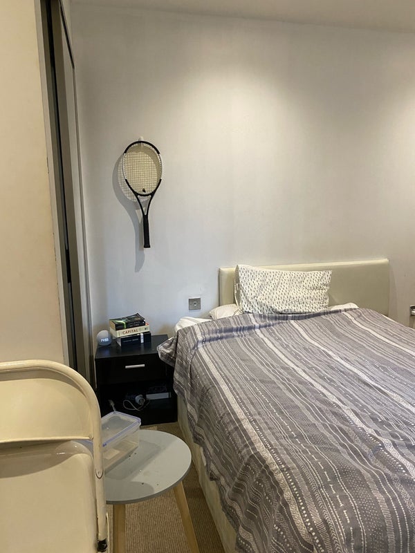 Room Holloway Road in Greater London