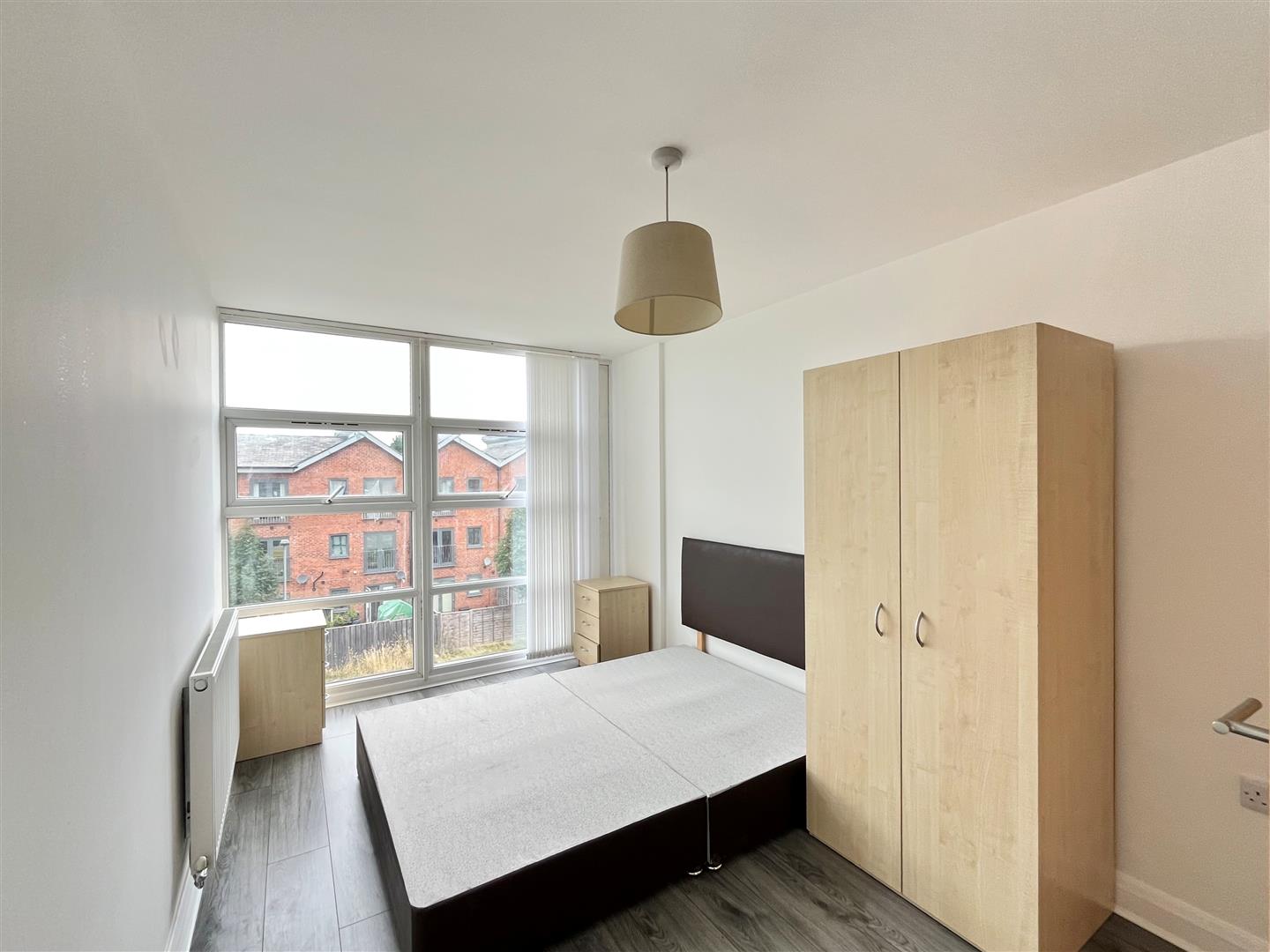 Flat Claremont Road in Manchester