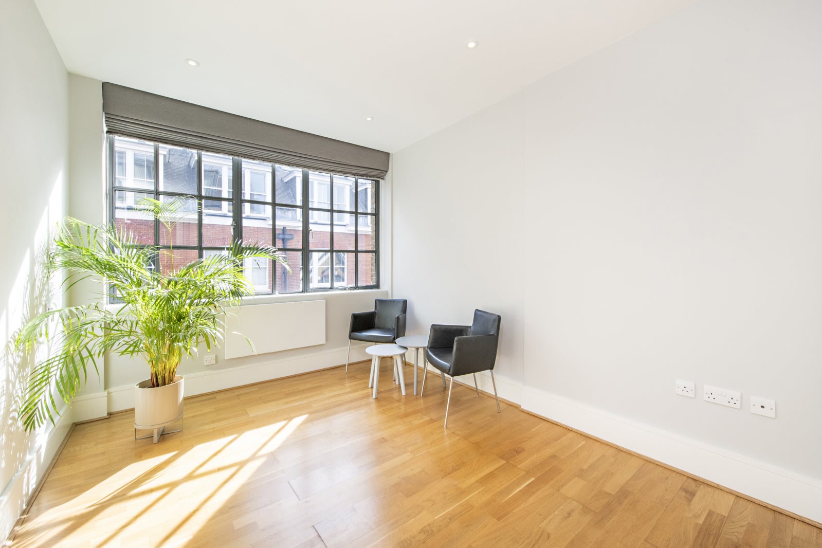 Flat Kean Street in City of Westminster