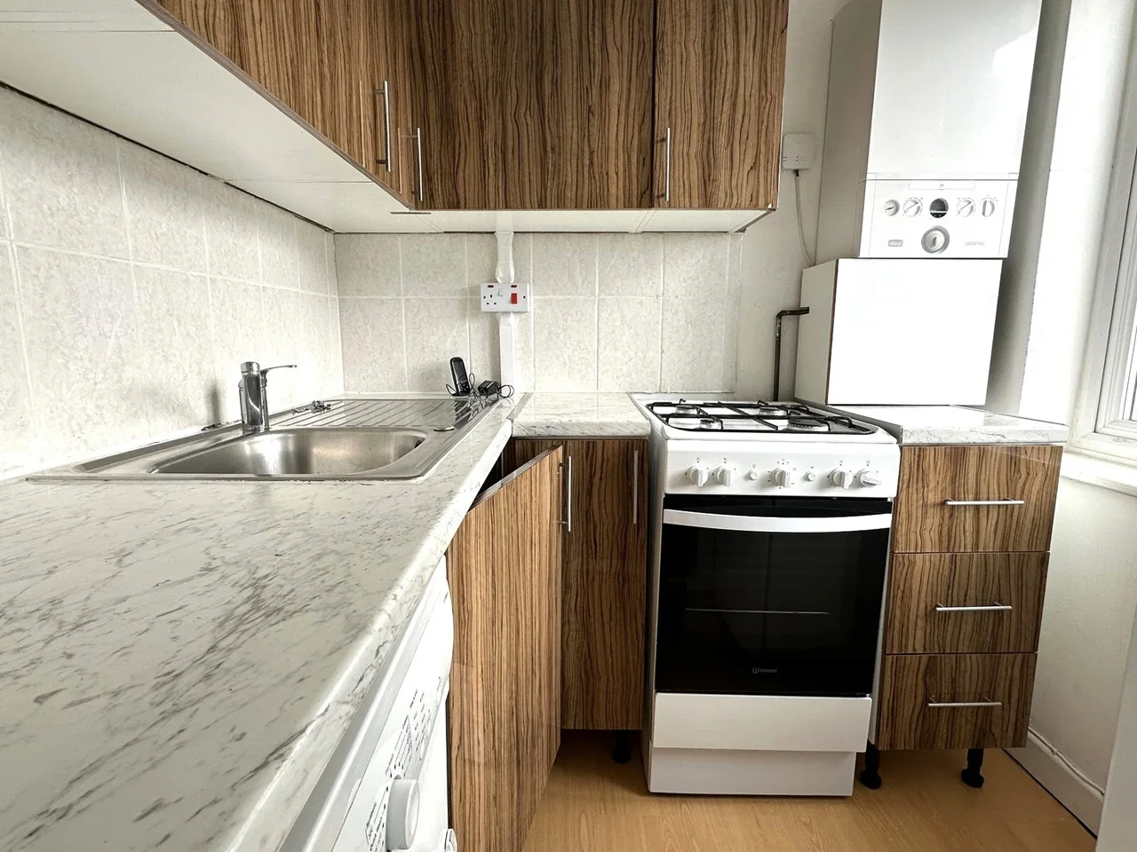 Flat Briar Close in Greater London