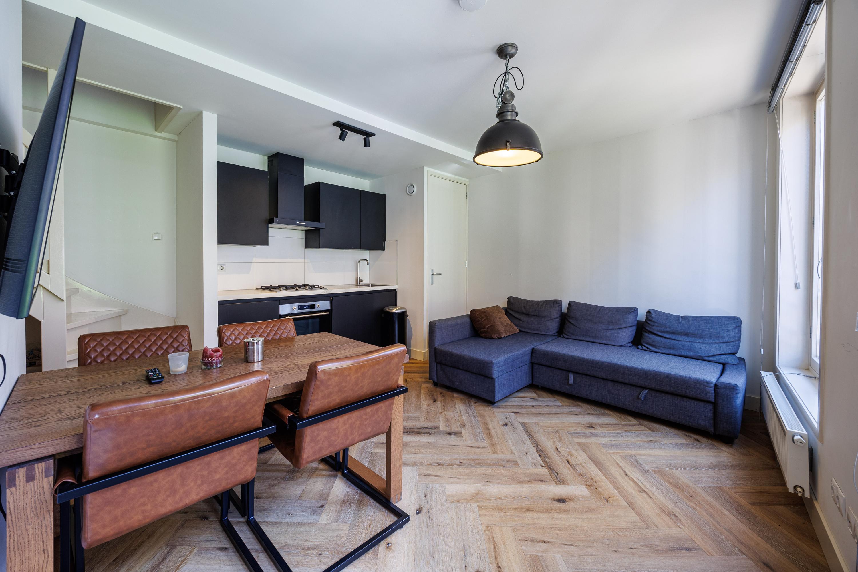 Appartement te koop: Utrechtsedwarsstraat 74, Amsterdam