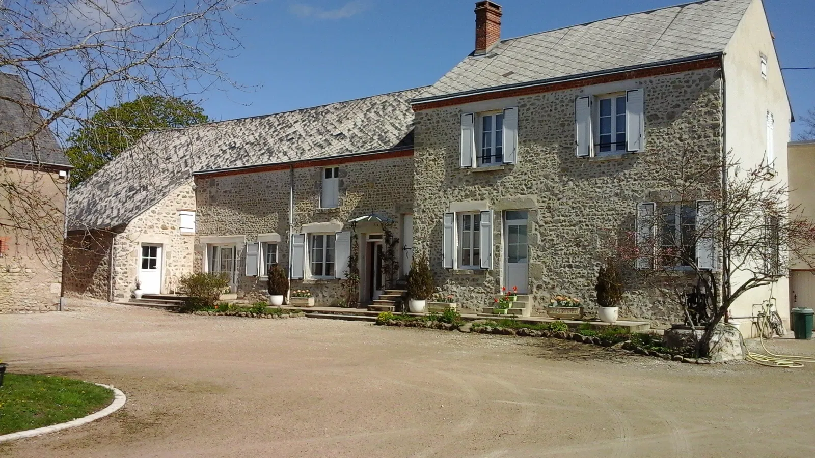 Chambre Rue de La Poterie à Donnery