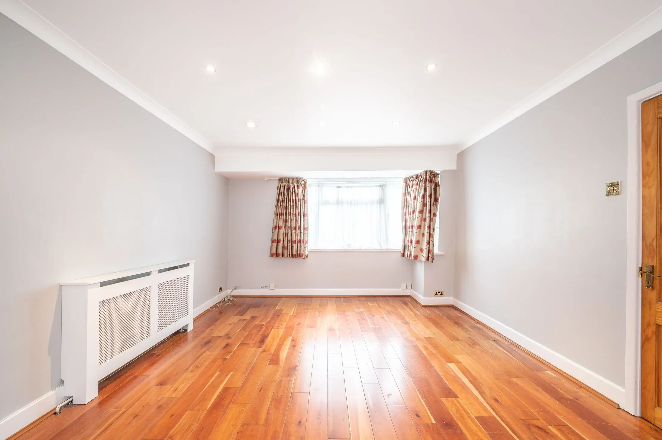 House Brampton Grove in Greater London