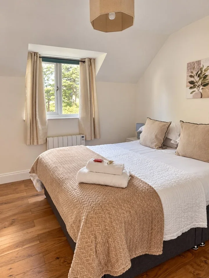 Flat Brooklands Court in St Albans