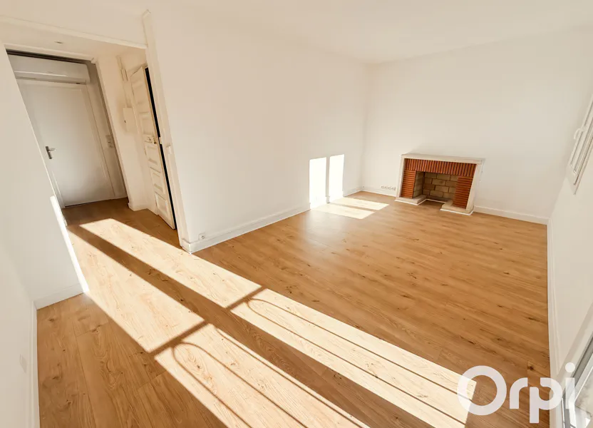 Appartement Grande Rue à Bourg-Saint-Andéol