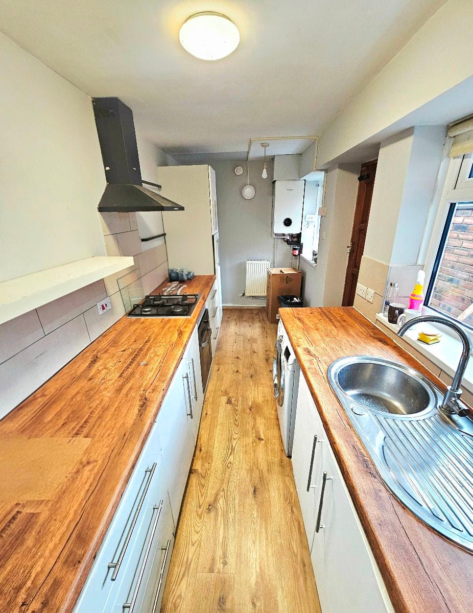 Room Roxburgh Street in Manchester