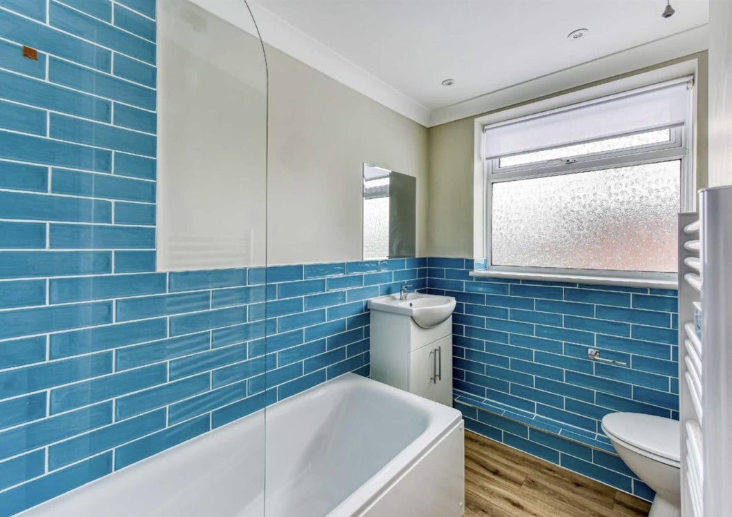 Flat Merridale Road in Wolverhampton