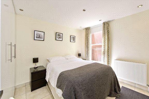 Flat Molyneux Street in City of Westminster