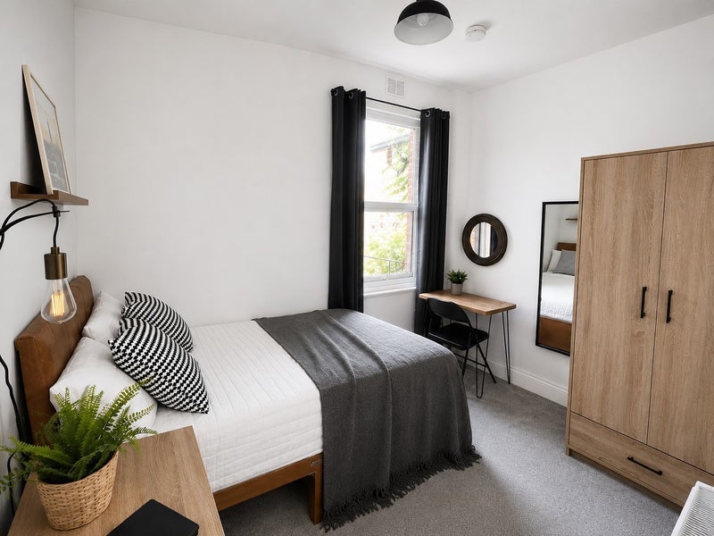 Room Poplar Avenue in Blackpool