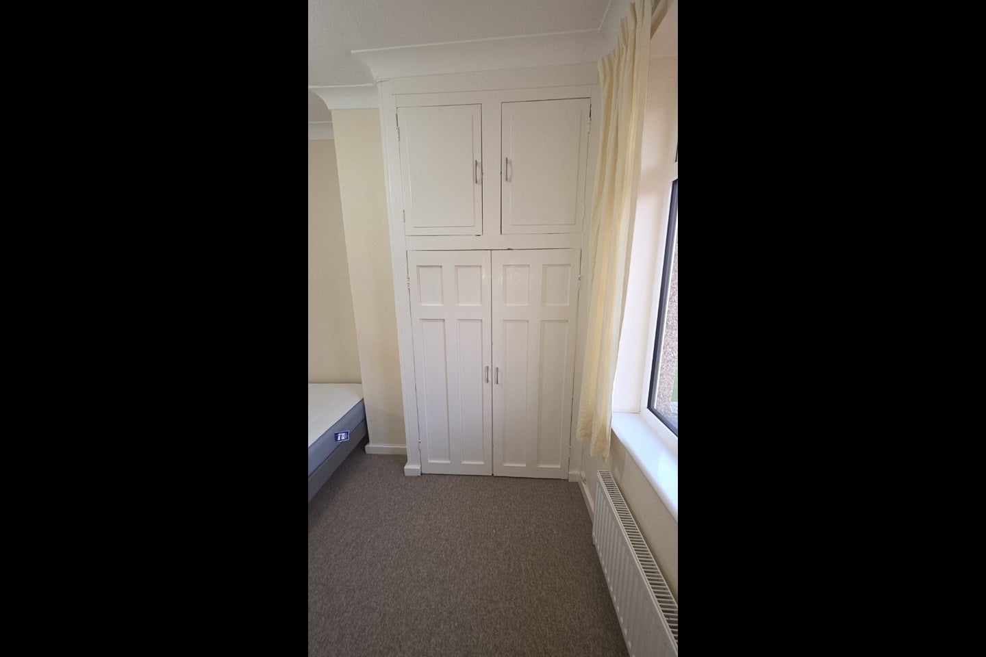 Room Clevedon Road in Nailsea
