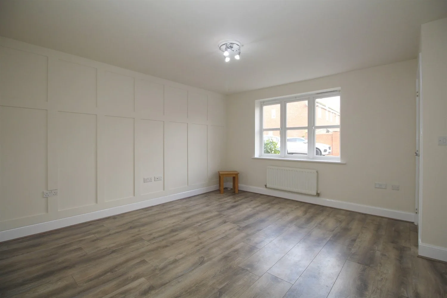 House Howgate Close in Charnwood