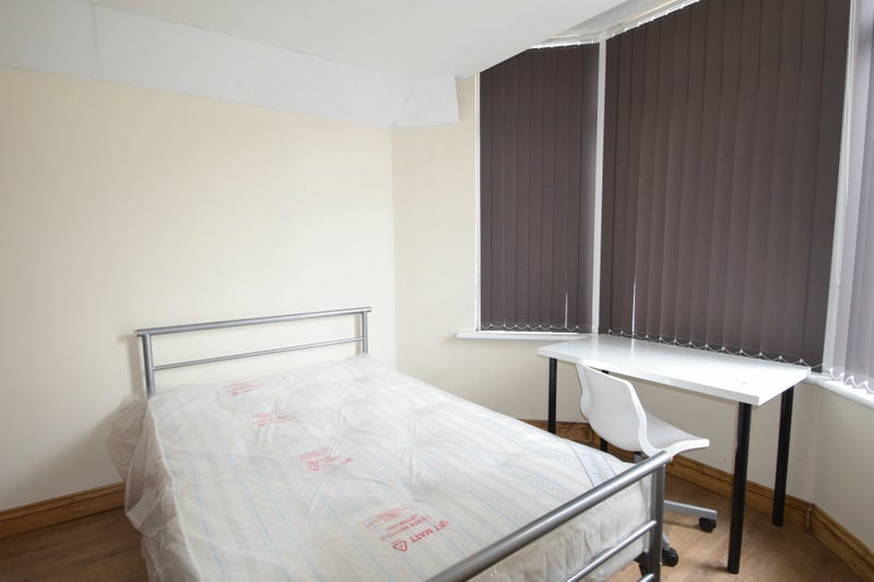 Room Arabella Street in Cardiff