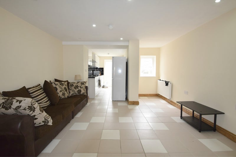 Room Arabella Street in Cardiff
