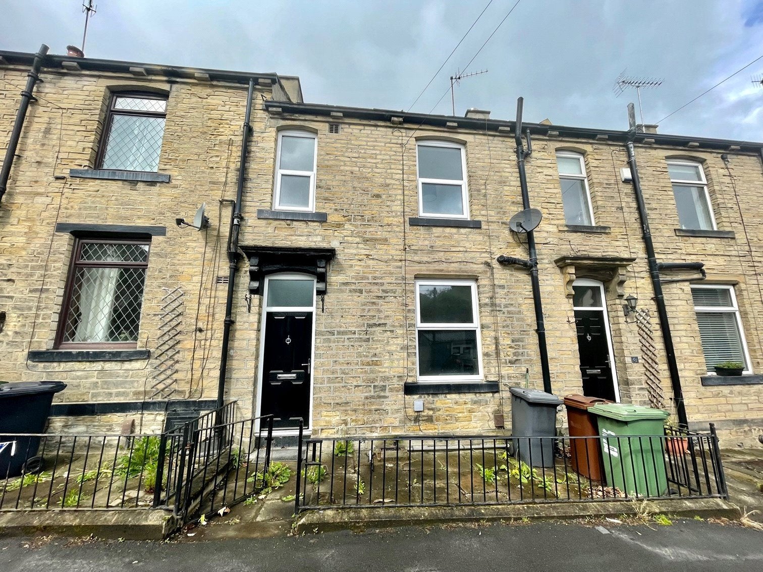 House Bagley Lane in Leeds